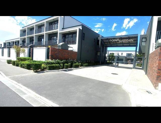 2 BEDROOM TOWNHOUSE FOR SALE IN SANDOWN